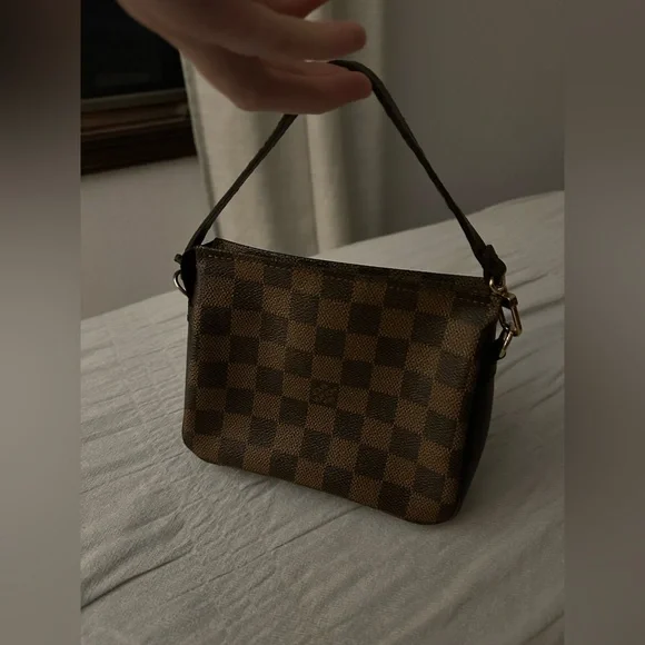 LOUIS VUITTON Damier Ebene Trousse Make Up Bag Pochette